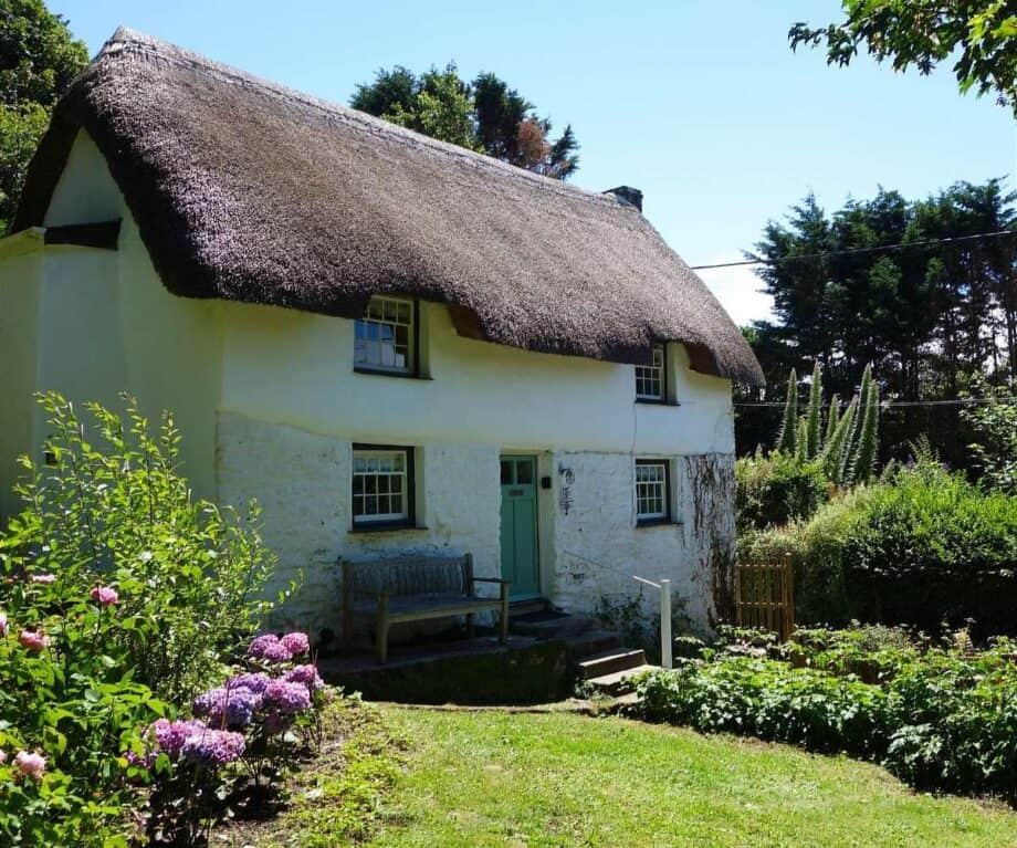 Review: Old Lanvean Cottage, St. Mawgan, Near Newquay, Cornwall, UK