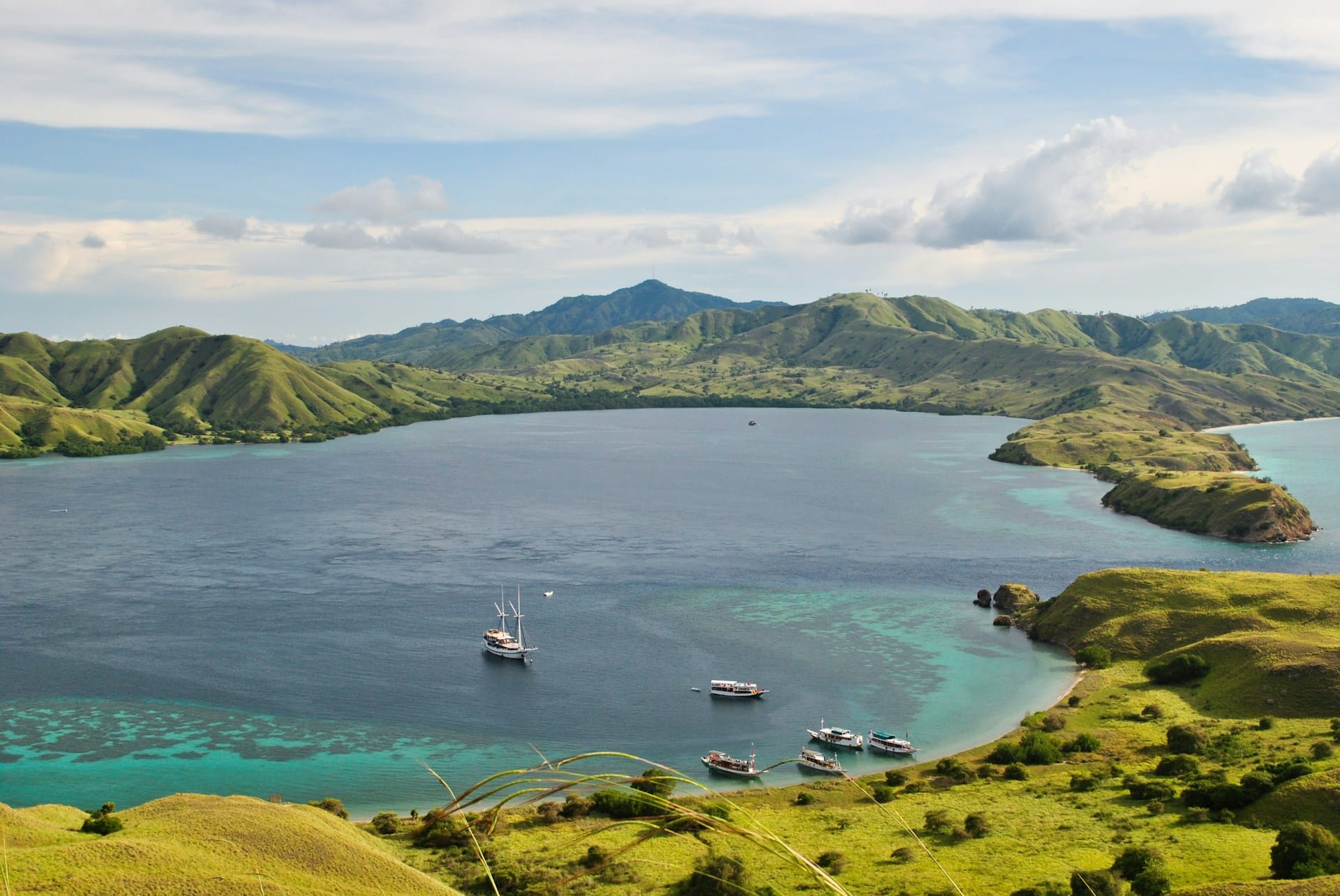 The Ultimate Guide to Luxury Cruises in Indonesia