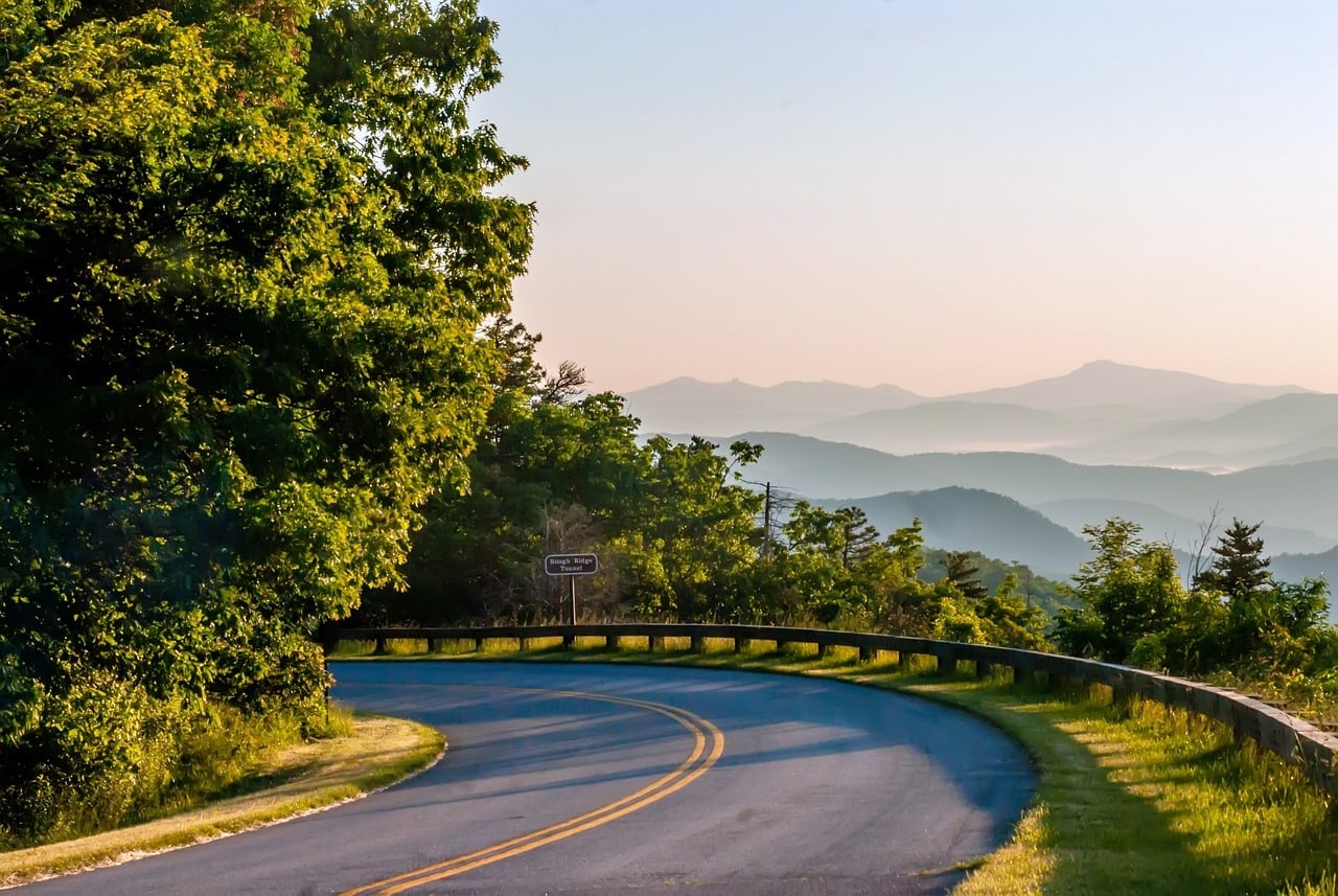 8 Tips to Add a Luxurious Touch to Your Next Adventure in the Smokies